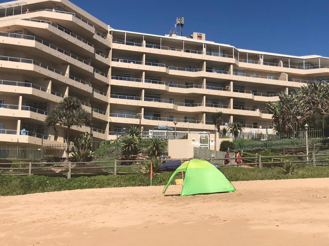 Sands Beach Breaks Beach Front Ballito Exterior photo
